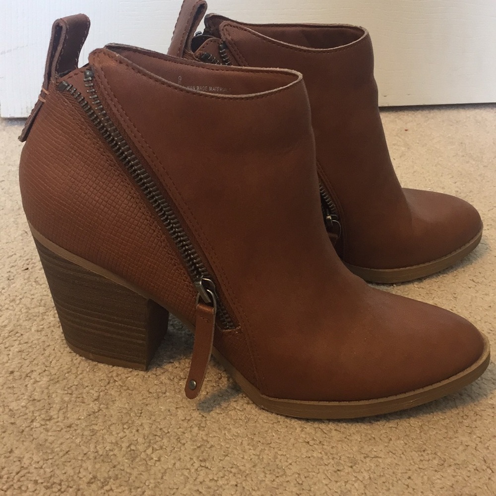 DV Brown Heel Booties, Size 9